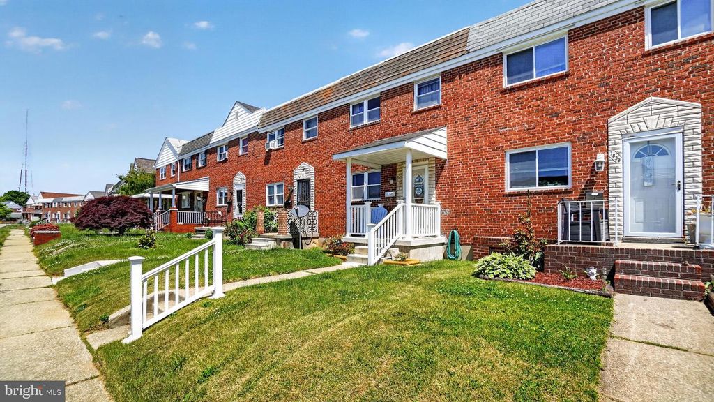 Image 2 of property listing at 7836 KAVANAGH, Dundalk, MD 21222