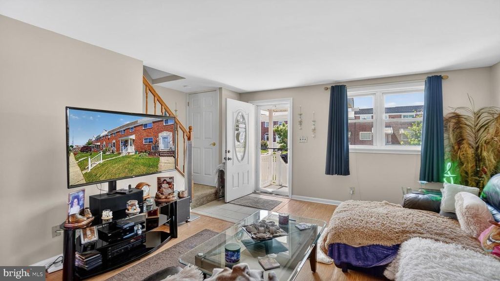 Image 7 of property listing at 7836 KAVANAGH, Dundalk, MD 21222