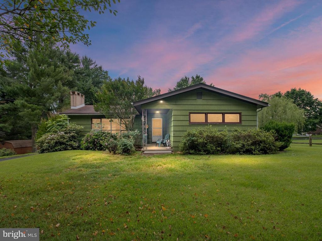 269 W CHESTNUT HILL RD, Newark, DE 19713