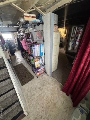 22503 Pleasant Avenue, Eastpointe, MI 48021