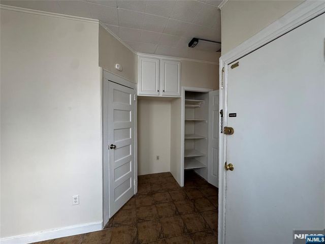 365 Elm Street 1 Right, Kearny, NJ 07032