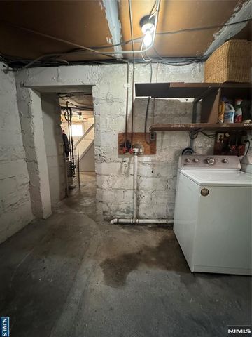 365 Elm Street 1 Right, Kearny, NJ 07032