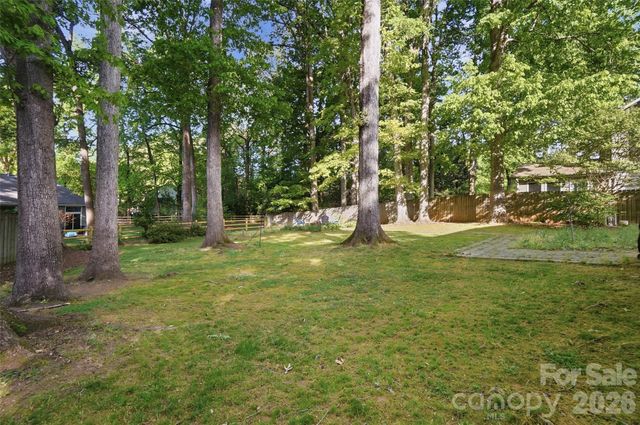 14815 Rothwell Drive, Mint Hill, NC 28227