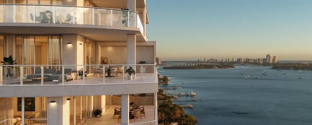 4714 N Flagler Drive Lph-2002, West Palm Beach, FL 33407