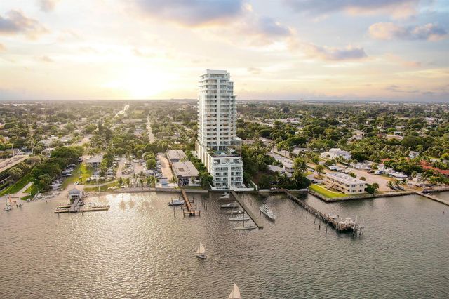 4714 N Flagler Drive Lph-2002, West Palm Beach, FL 33407