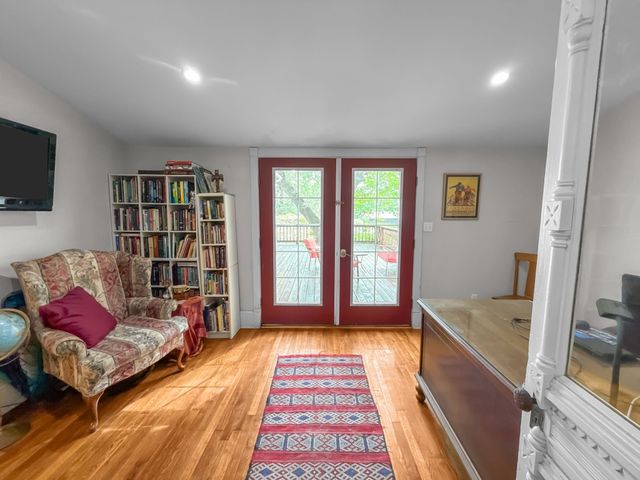 303 E Mclain, Iredell, TX 76649