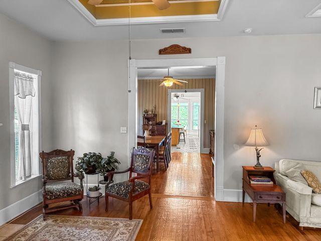 303 E Mclain, Iredell, TX 76649