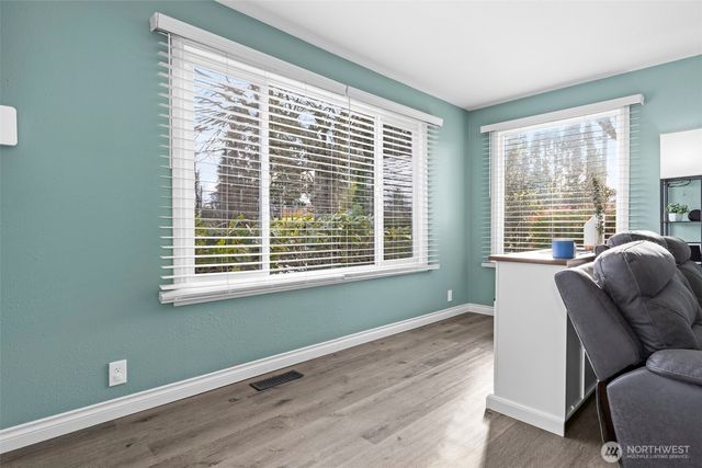 5917 N 46th Street, Tacoma, WA 98407