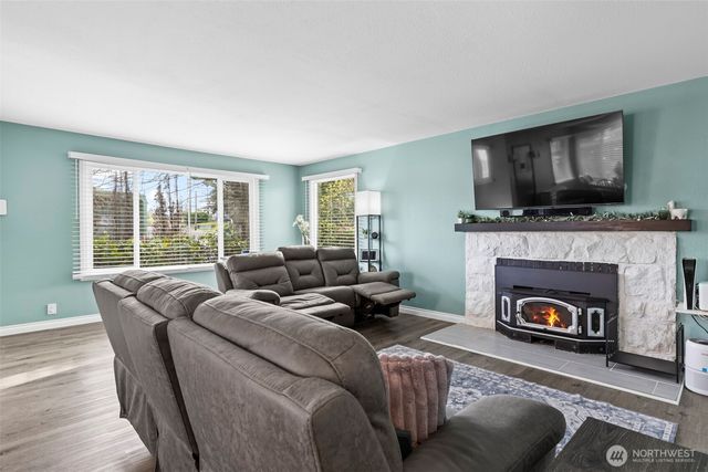 5917 N 46th Street, Tacoma, WA 98407