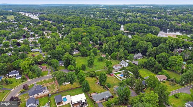 66 BLACK ROCK RD, Yardley, PA 19067