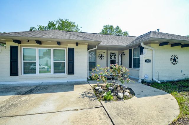 12123 Ryewater Drive, Houston, TX 77089