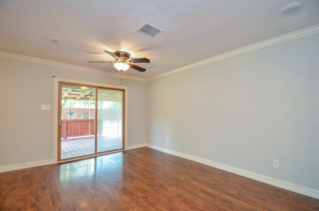 12123 Ryewater Drive, Houston, TX 77089