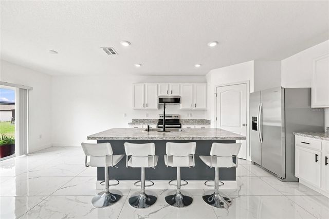 583 AUBURN GROVE TERRACE, Auburndale, FL 33823