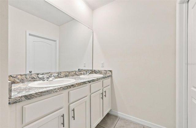 583 AUBURN GROVE TERRACE, Auburndale, FL 33823