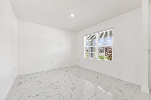 583 AUBURN GROVE TERRACE, Auburndale, FL 33823