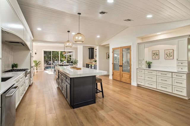 106 PALM STREET, Windermere, FL 34786