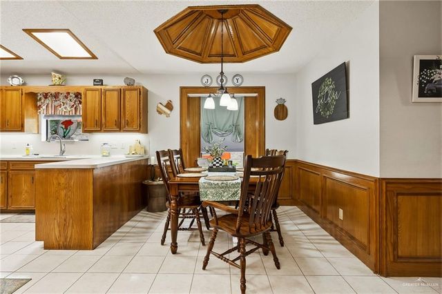 120 W Marigold Avenue, Mcallen, TX 78501