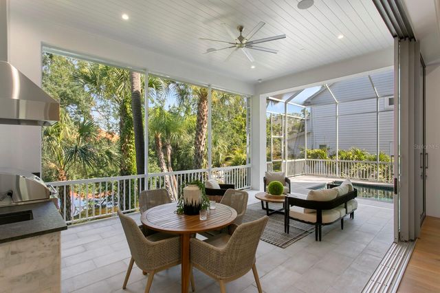 423 S ROYAL POINCIANA DRIVE, Tampa, FL 33609