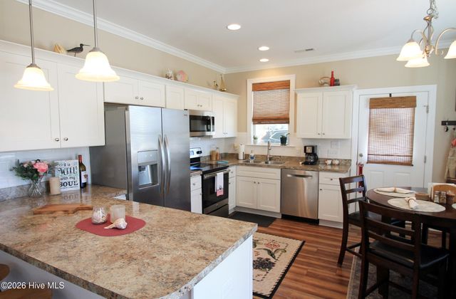 18 Queens Way, Bath, NC 27808