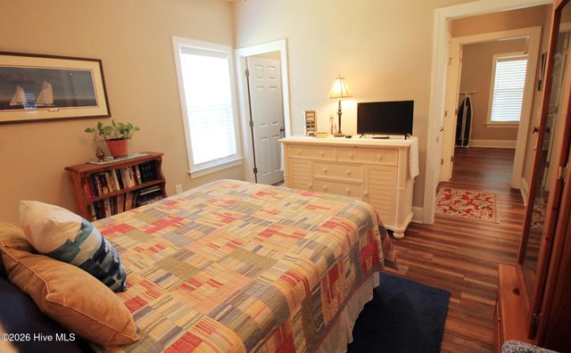 18 Queens Way, Bath, NC 27808