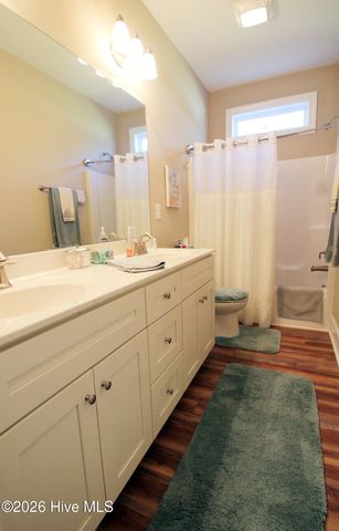 18 Queens Way, Bath, NC 27808