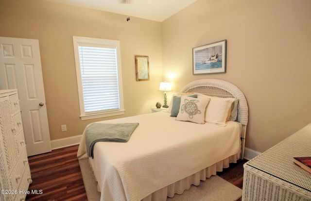 18 Queens Way, Bath, NC 27808