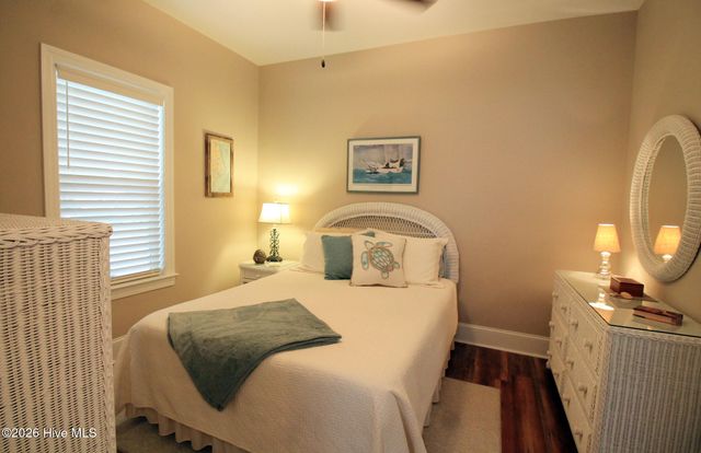 18 Queens Way, Bath, NC 27808