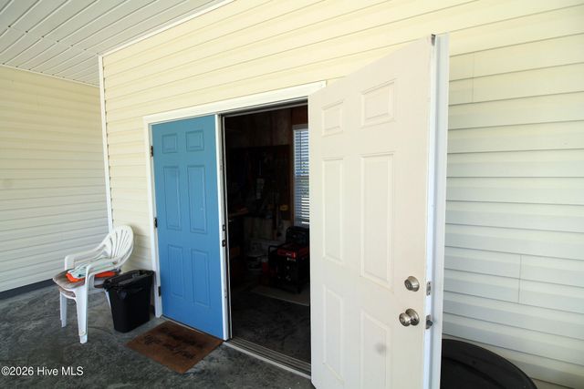 18 Queens Way, Bath, NC 27808