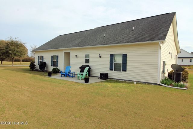 18 Queens Way, Bath, NC 27808