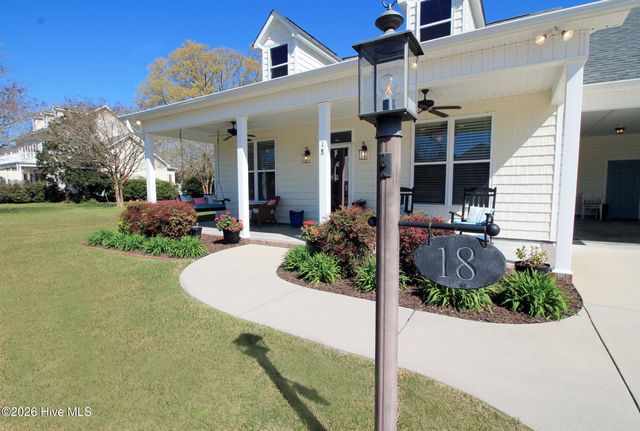 18 Queens Way, Bath, NC 27808