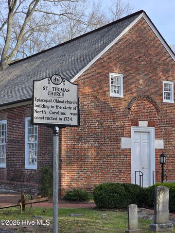 18 Queens Way, Bath, NC 27808