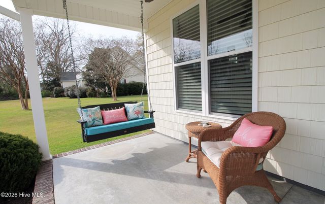 18 Queens Way, Bath, NC 27808