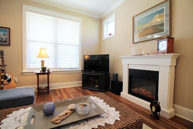 18 Queens Way, Bath, NC 27808