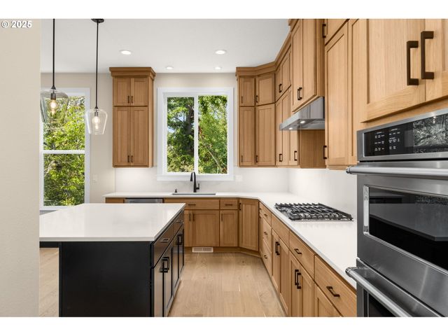 17669 Nw Layla Dr Lot 4, Portland, OR 97229