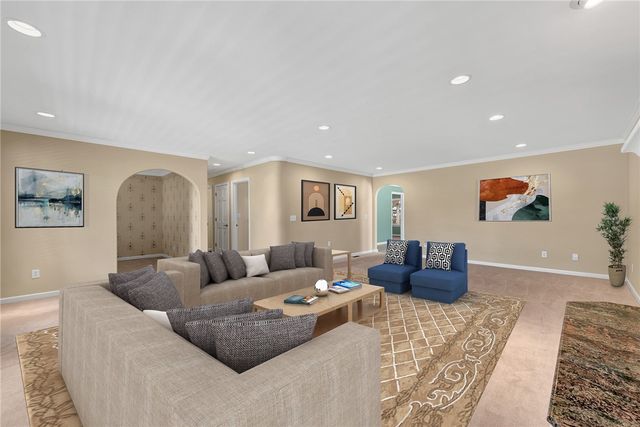 1325 Little Flock Drive, Rogers, AR 72756