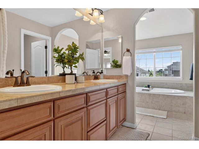 2565 Red Hawk Ridge Dr, Castle Rock, CO 80109