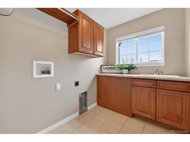 2565 Red Hawk Ridge Dr, Castle Rock, CO 80109