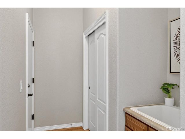 2565 Red Hawk Ridge Dr, Castle Rock, CO 80109