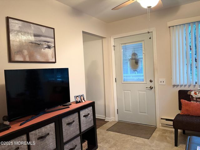 10 Constitution Boulevard B, Whiting, NJ 08759