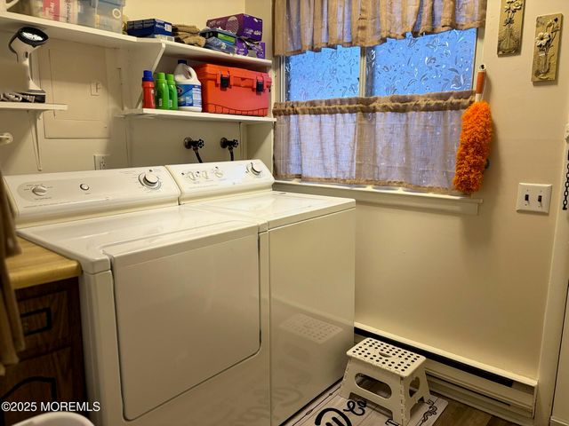 10 Constitution Boulevard B, Whiting, NJ 08759