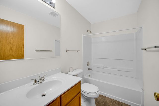 191 Willoughby Court A, Yorkville, IL 60560