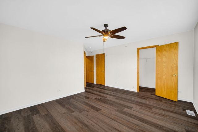 191 Willoughby Court A, Yorkville, IL 60560