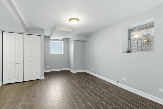 4140 N Western Avenue, Chicago, IL 60618