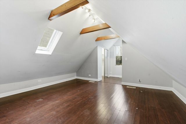 4140 N Western Avenue, Chicago, IL 60618