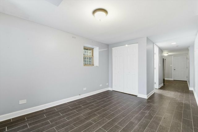 4140 N Western Avenue, Chicago, IL 60618