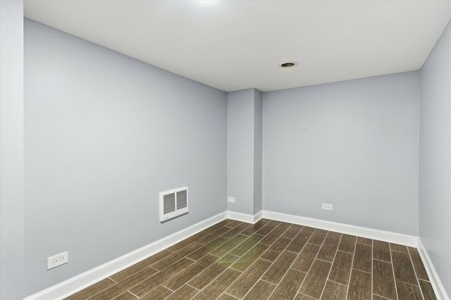 4140 N Western Avenue, Chicago, IL 60618