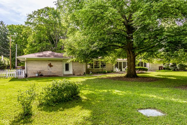 6220 Spring Mill Road, Indianapolis, IN 46260