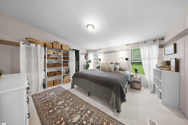 143 Perry Road, Woodruff, SC 29388