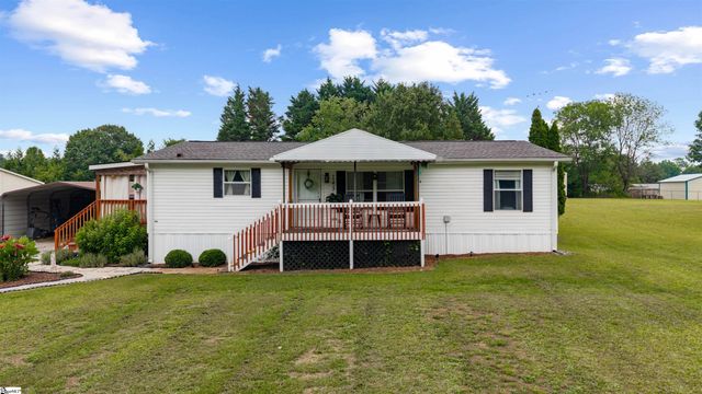 143 Perry Road, Woodruff, SC 29388