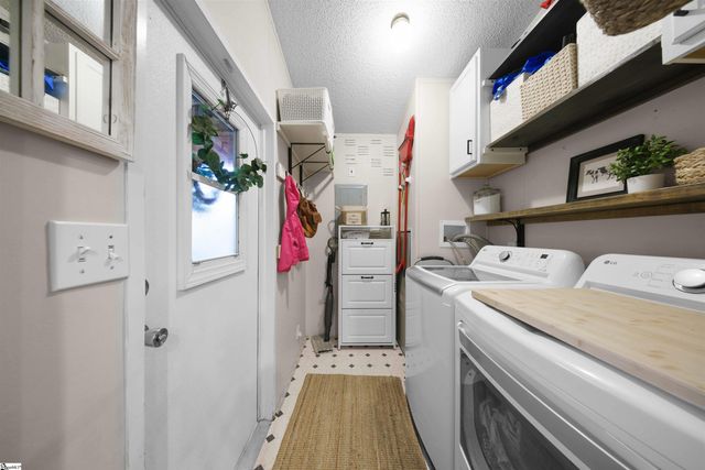 143 Perry Road, Woodruff, SC 29388